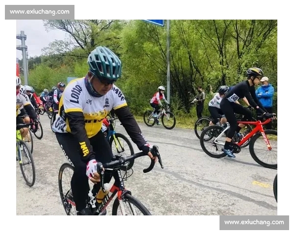 燃动全城的室内自行车竞技盛会开启速度与激情新篇章全民参与巅峰对决